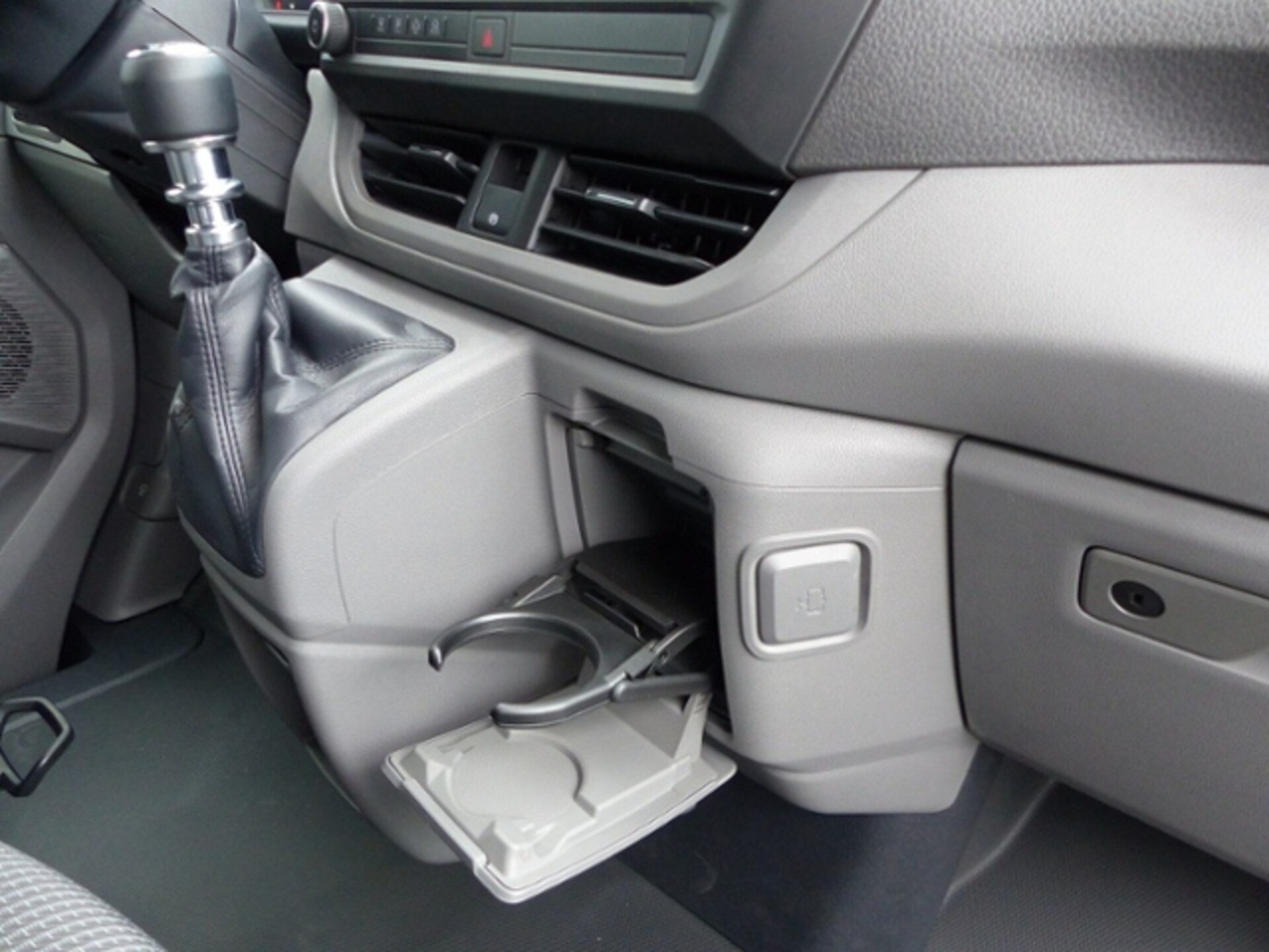 Volkswagen Transporter Kasten kurzer Radstand