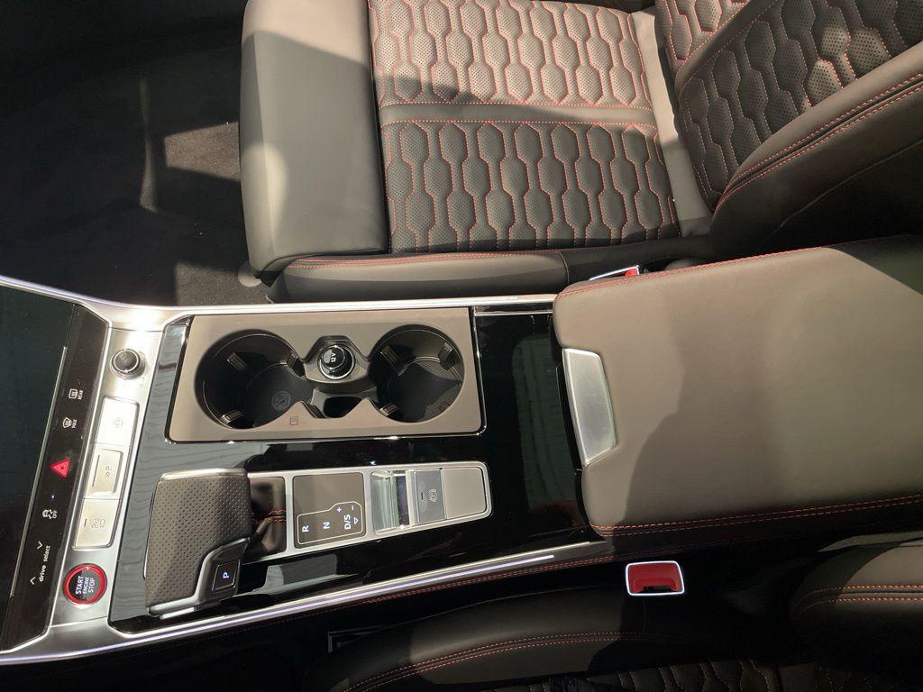 2025 Audi RS 7 Base - Photo 17