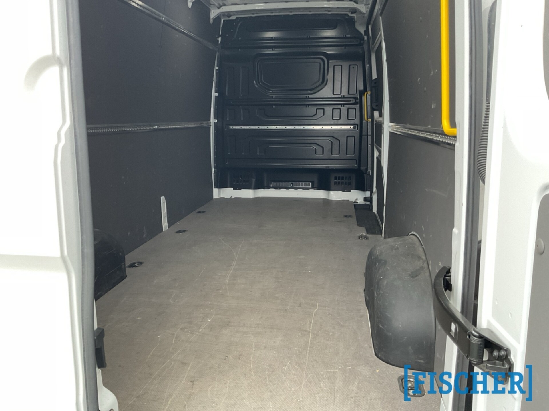 Volkswagen Crafter Kasten langer Radstand