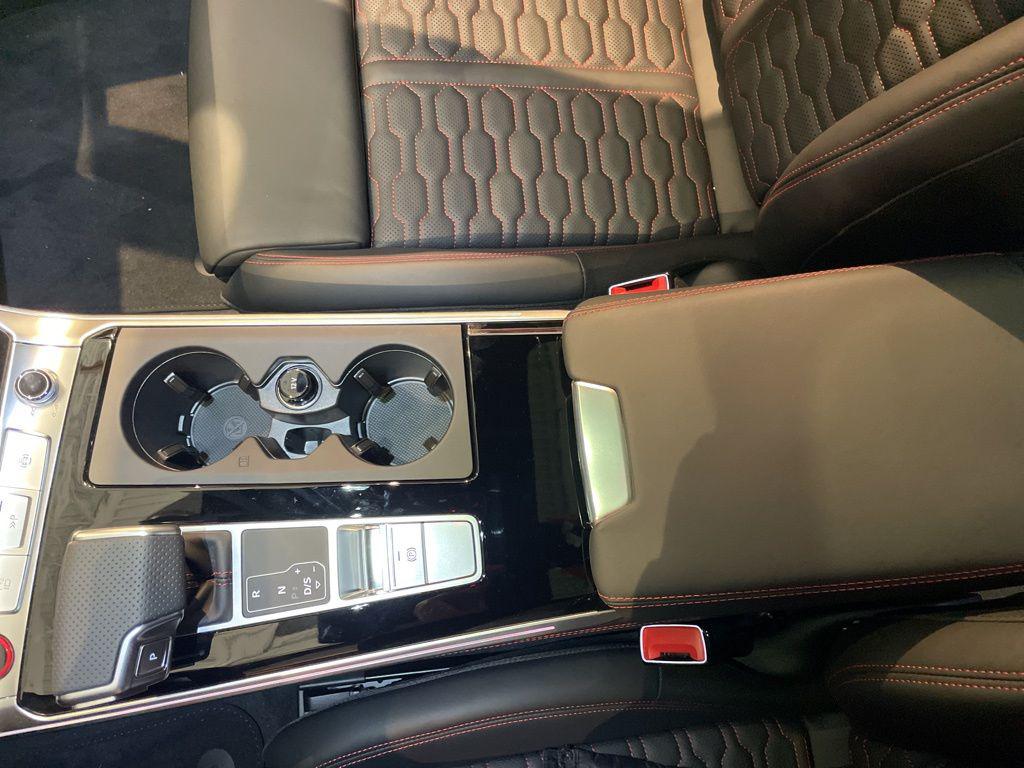 2025 Audi RS 7 Base - Photo 18