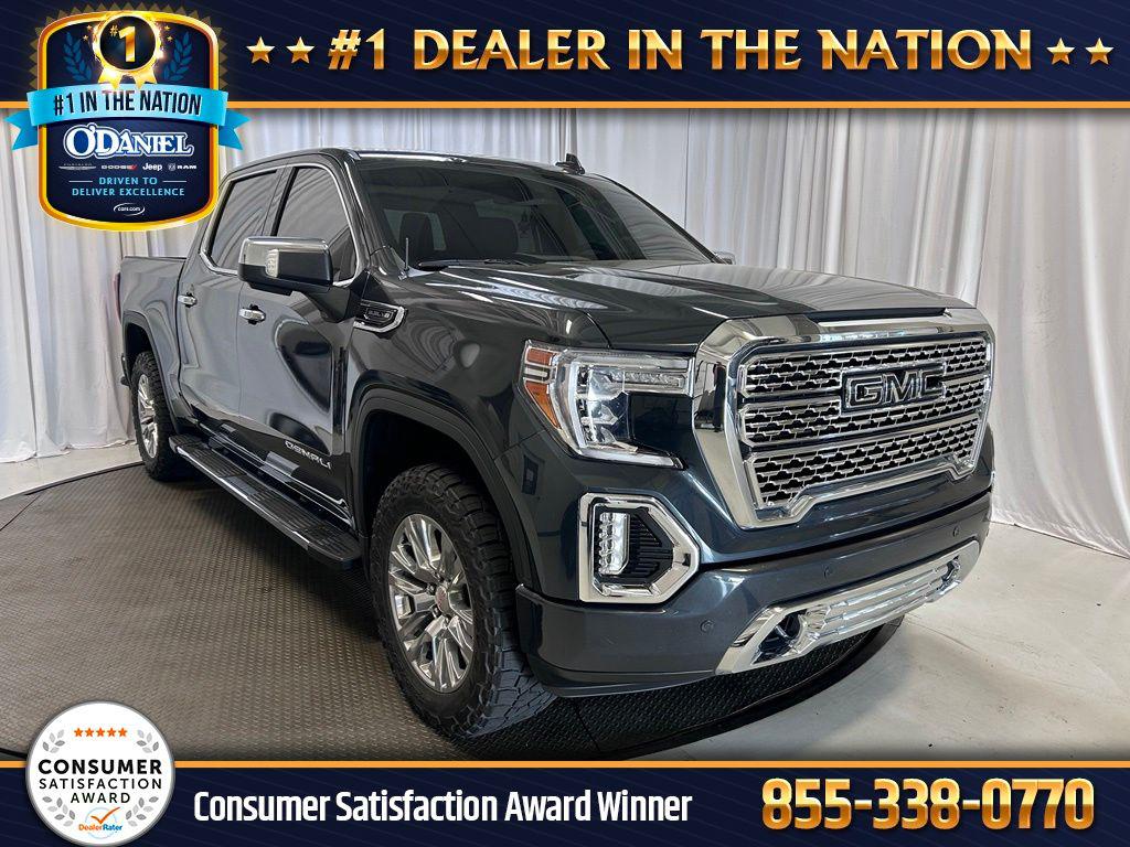 2021 GMC Sierra 4WD Crew Cab Short Box Denali's photo