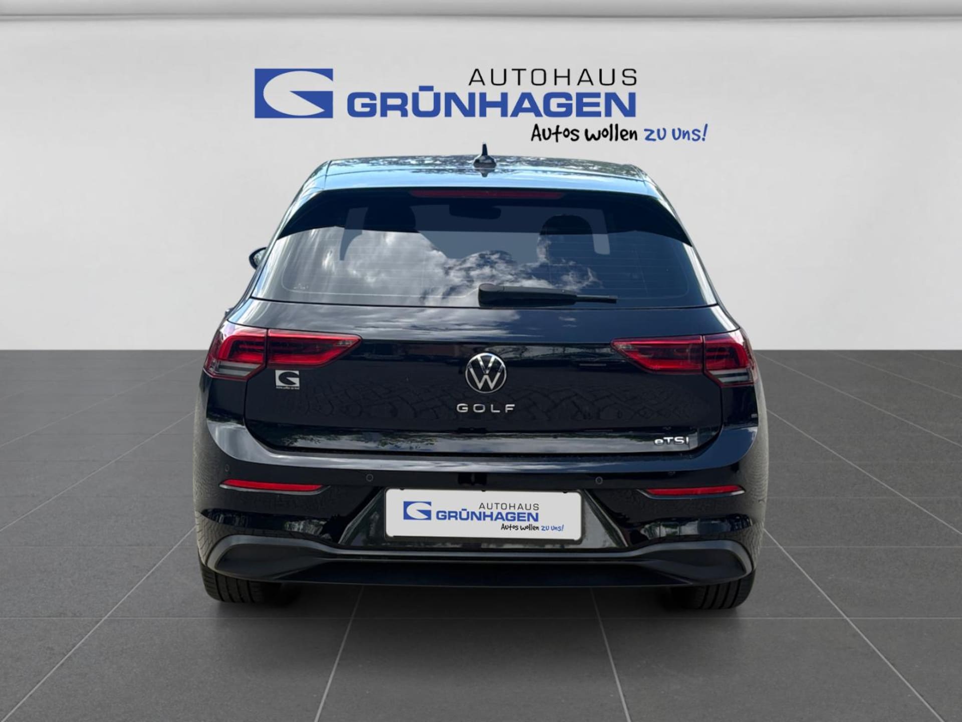 Volkswagen Golf Life