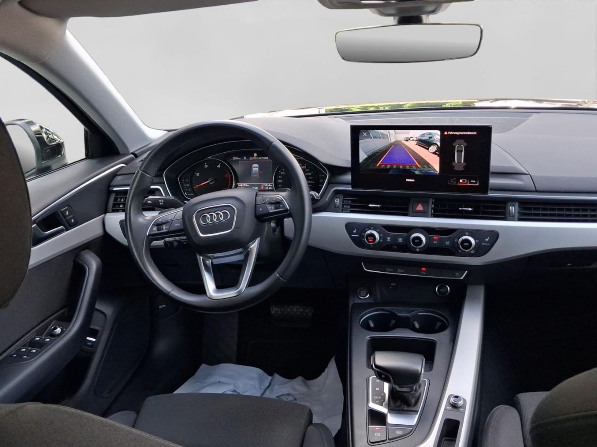 Audi A4 Avant Advanced