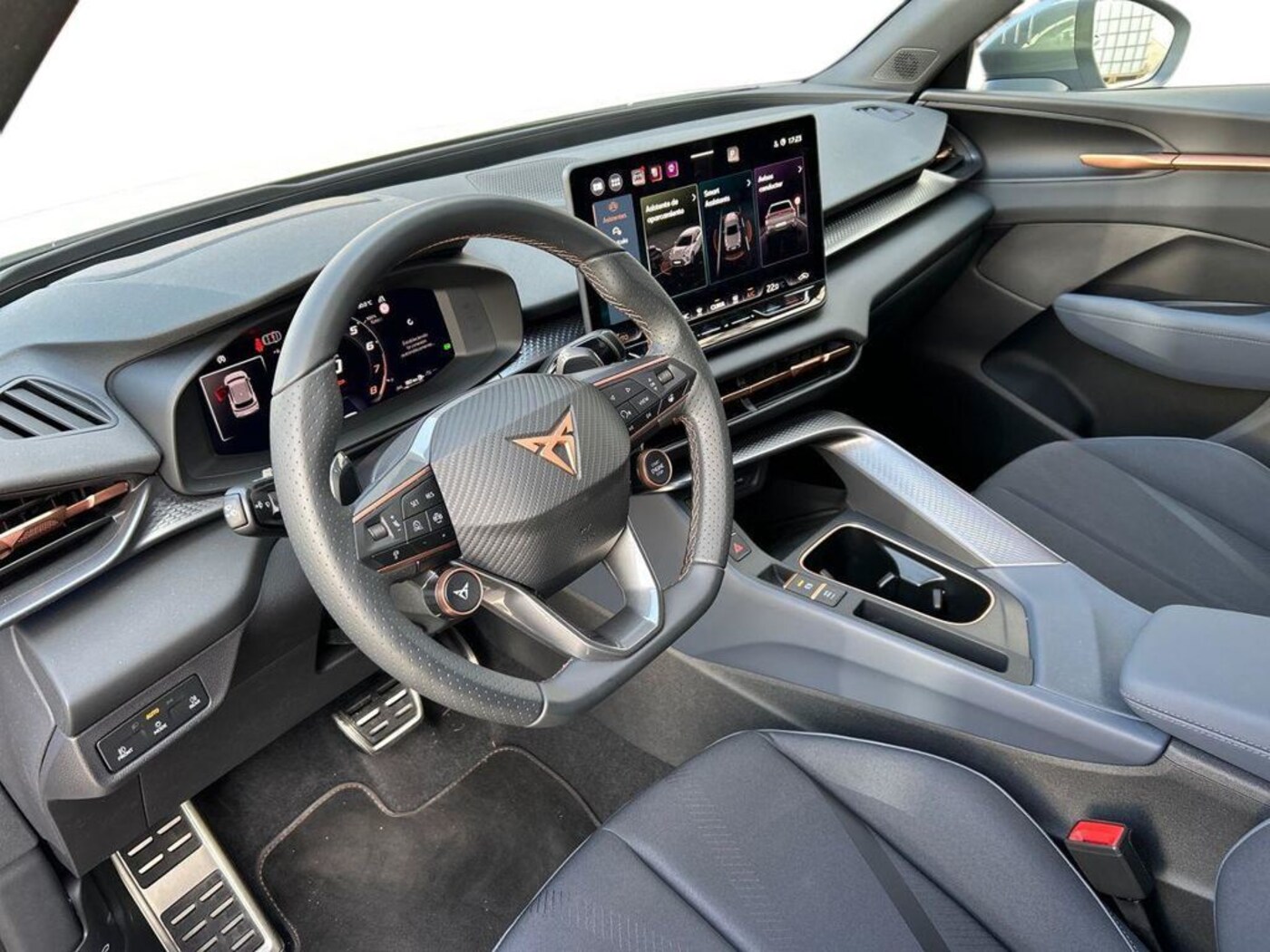 CUPRA Terramar 1.5 eTSI DSG 110 kW (150 CV) — photo 9