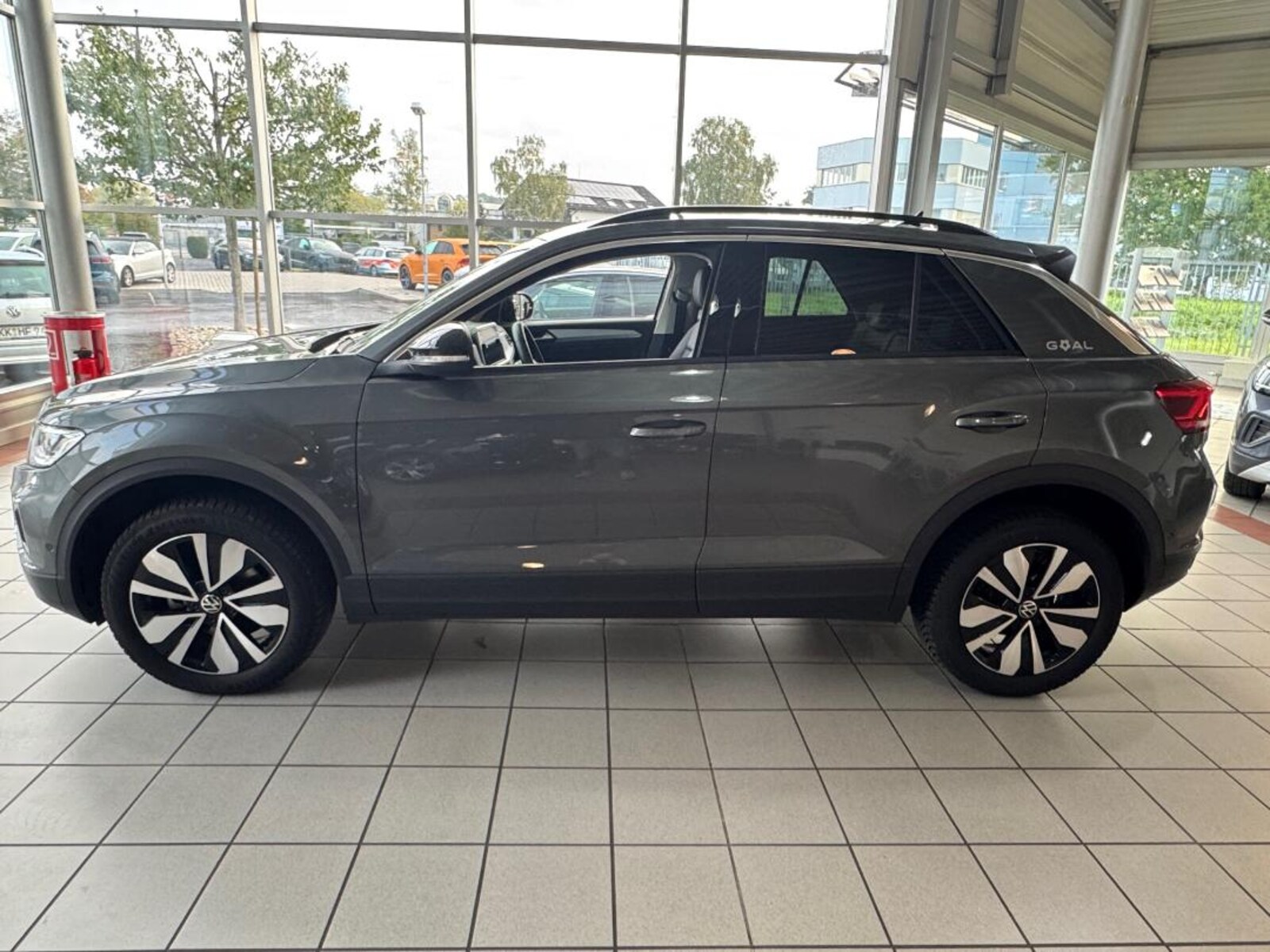 Volkswagen T-Roc – Bild 3