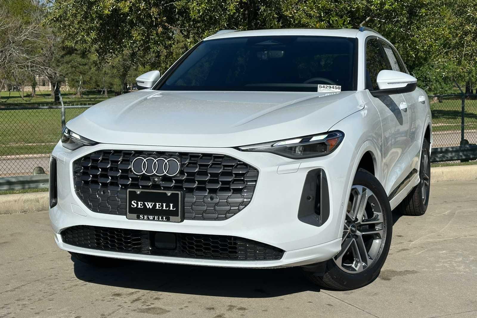 2026 Audi Q5 Premium quattro's photo