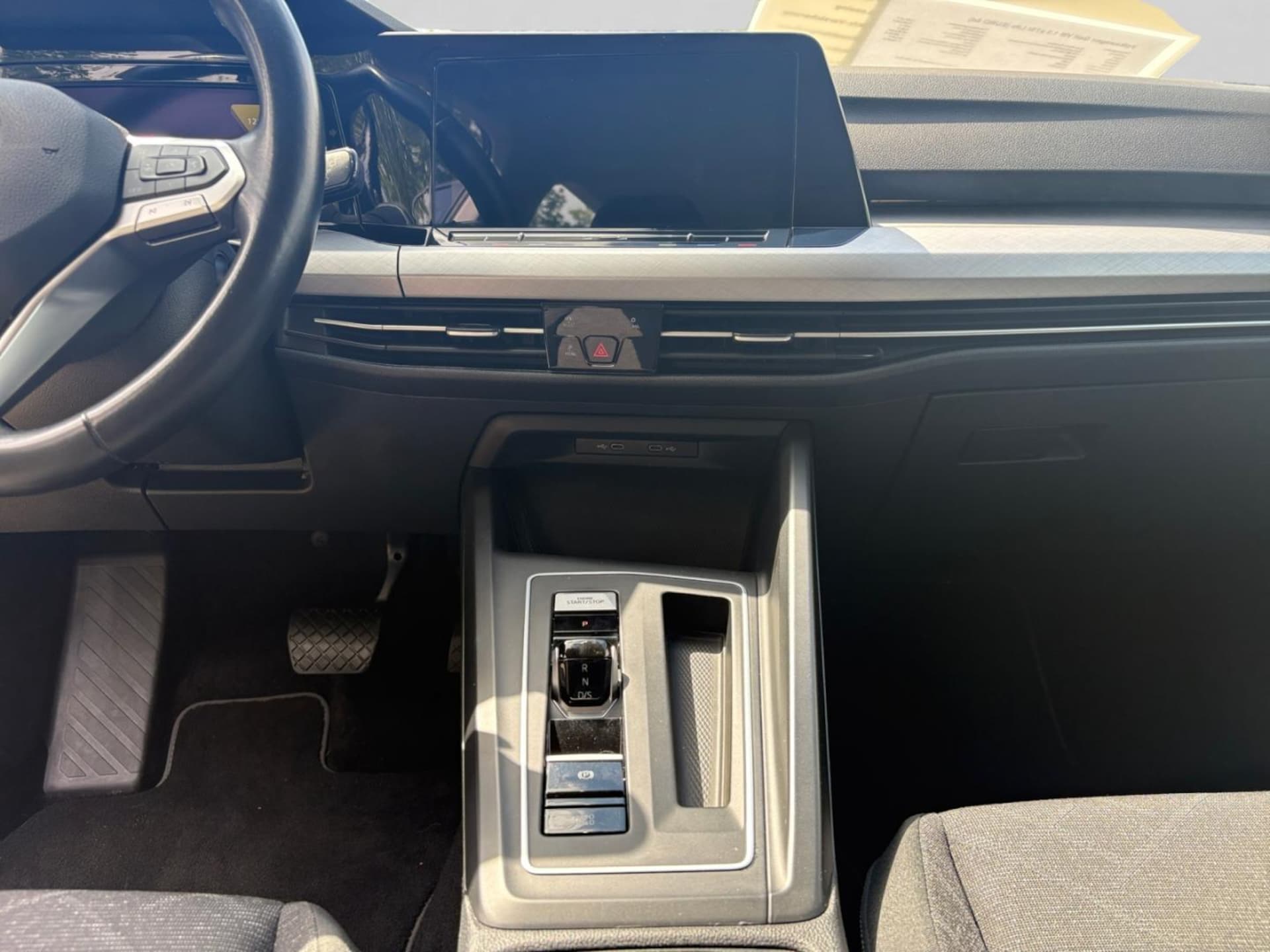 Volkswagen Golf Life