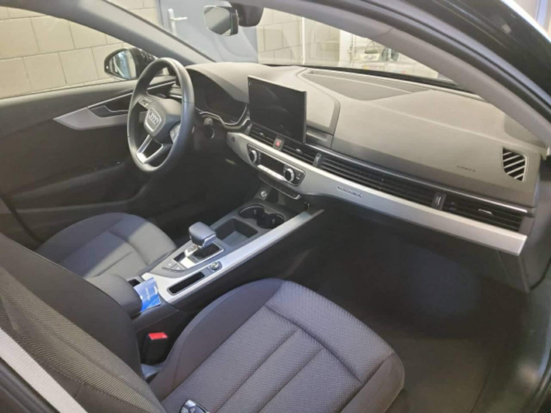 Audi A4 Avant Advanced