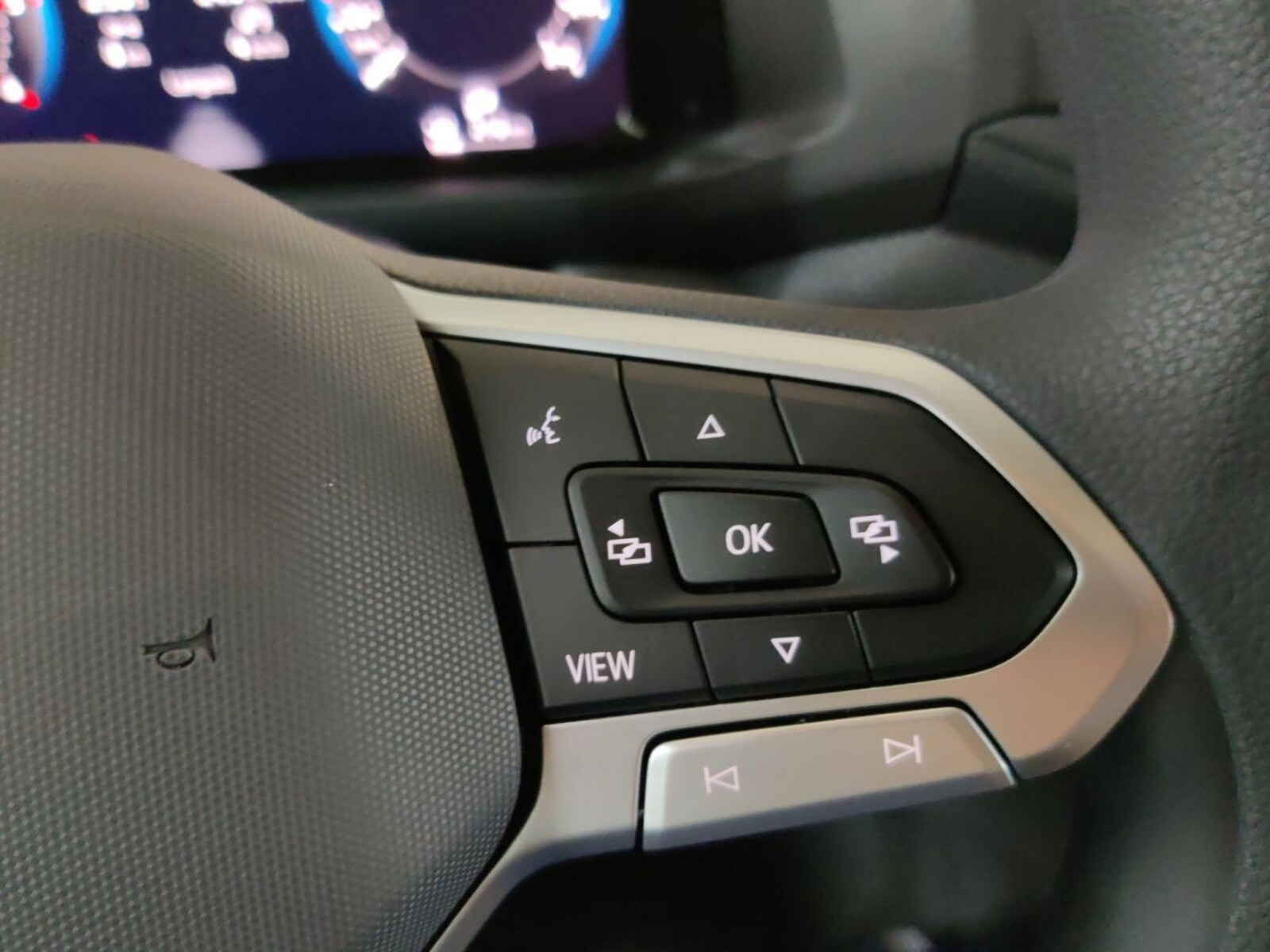 Volkswagen Crafter Kasten mittlerer Radstand – Bild 16