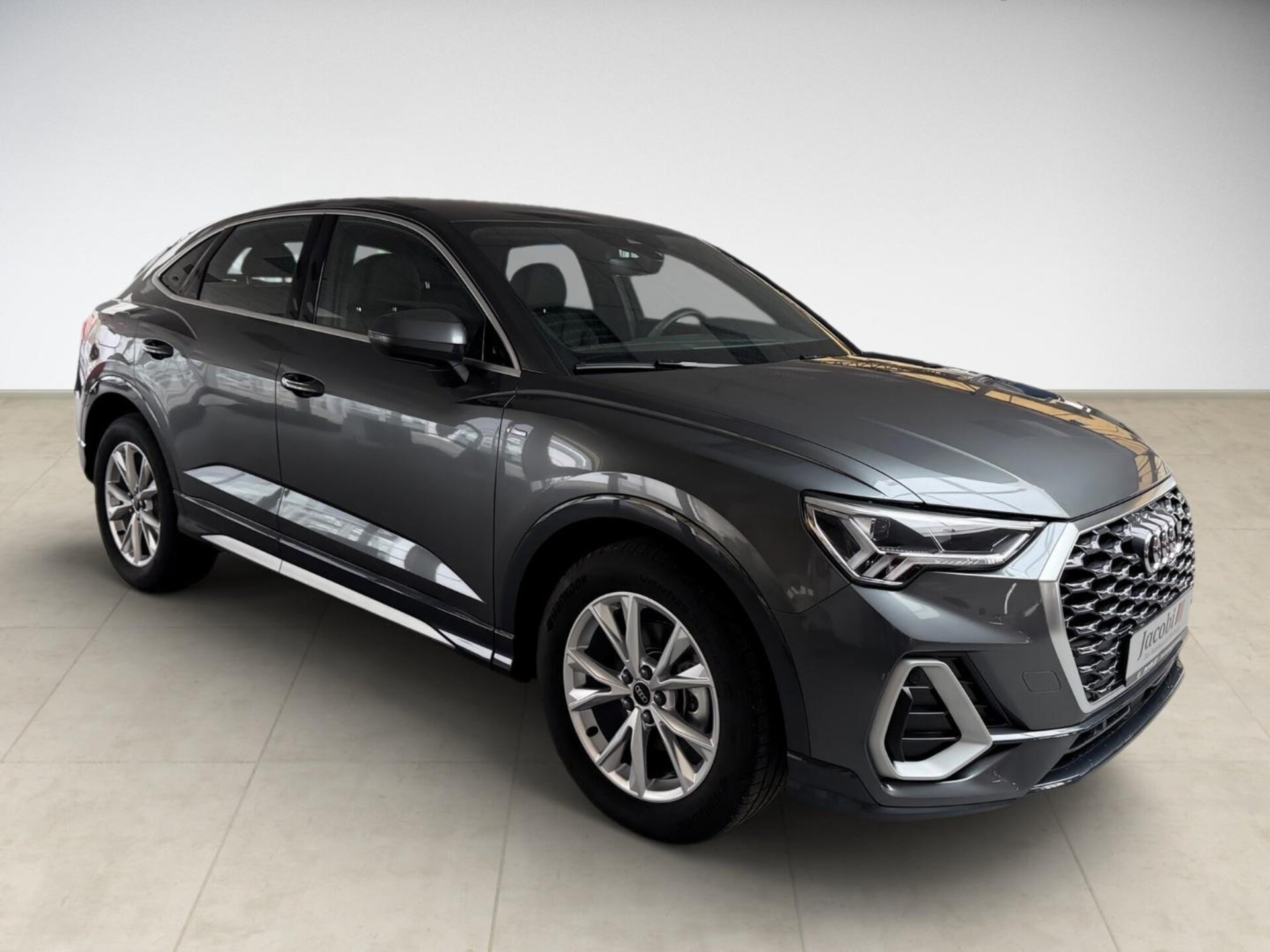 Audi Q3 Sportback S line