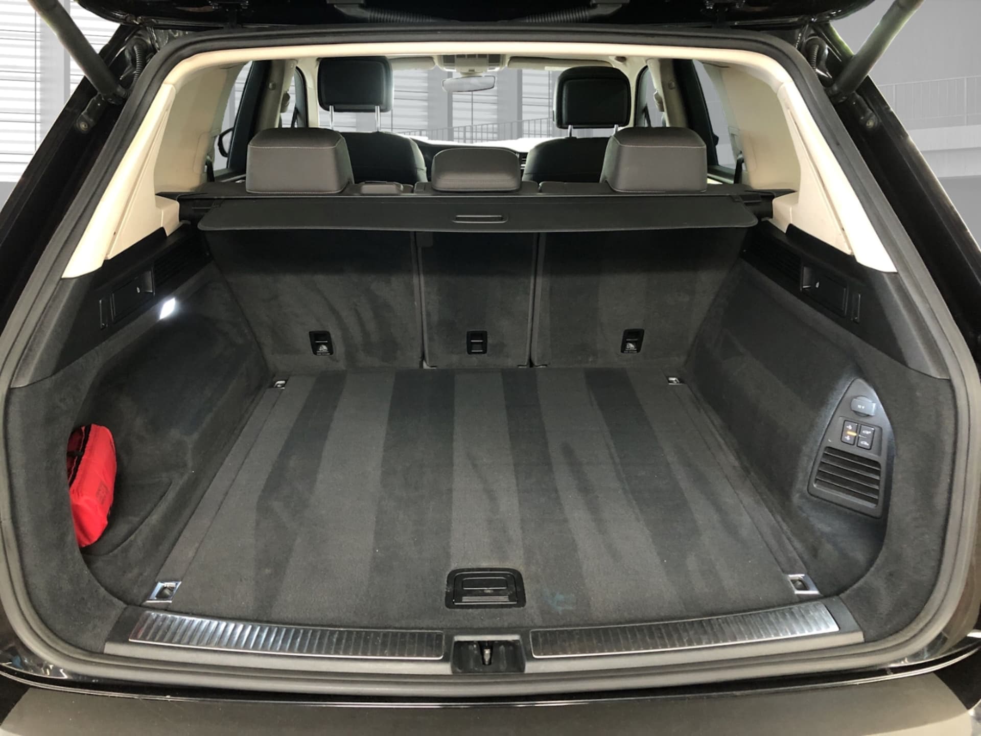 Volkswagen Touareg Basis-Modell