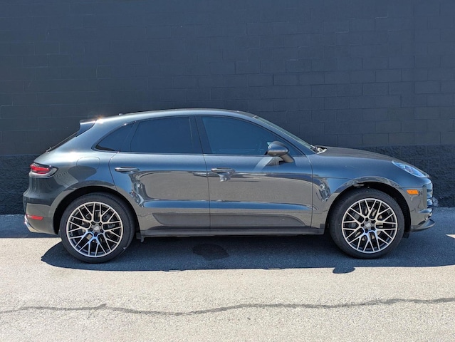 2020 Porsche Macan
