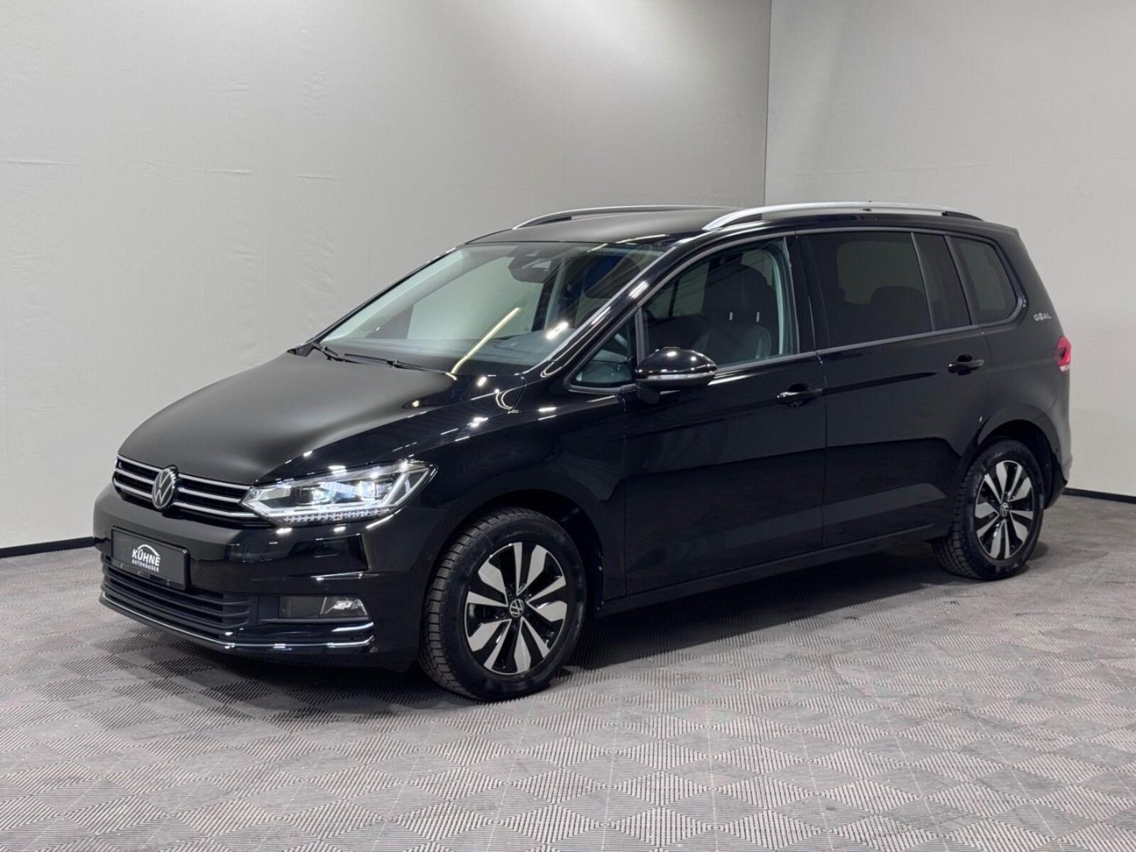 Volkswagen Touran – Bild 2