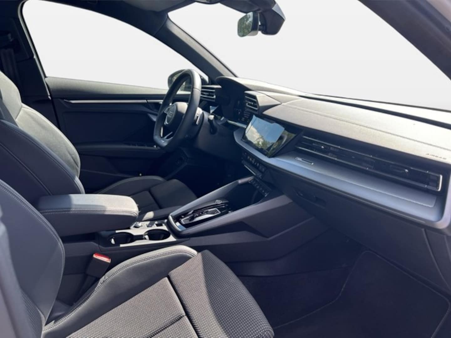 Bild über Audi A3 Sportback S line 35 TDI S tronic - für weitere Informationen kontaktieren Sie den Audi Partner