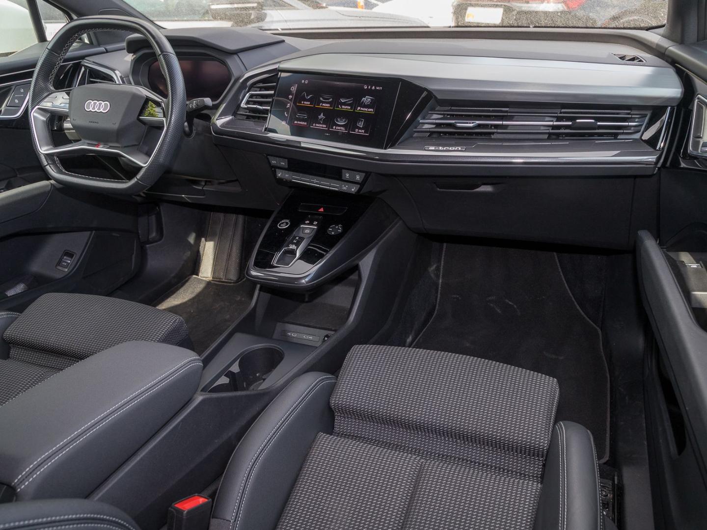Image about Audi Q4 Sportback e-tron 35 e-tron