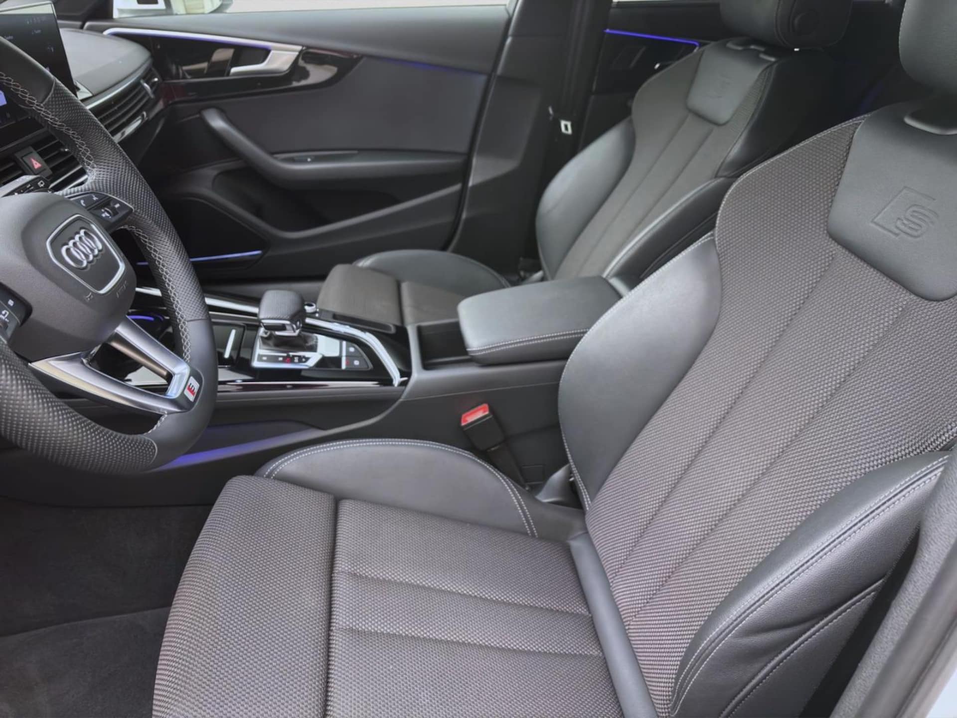 Audi A4 Avant Advanced