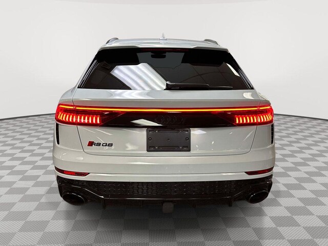 2023 Audi RS Q8