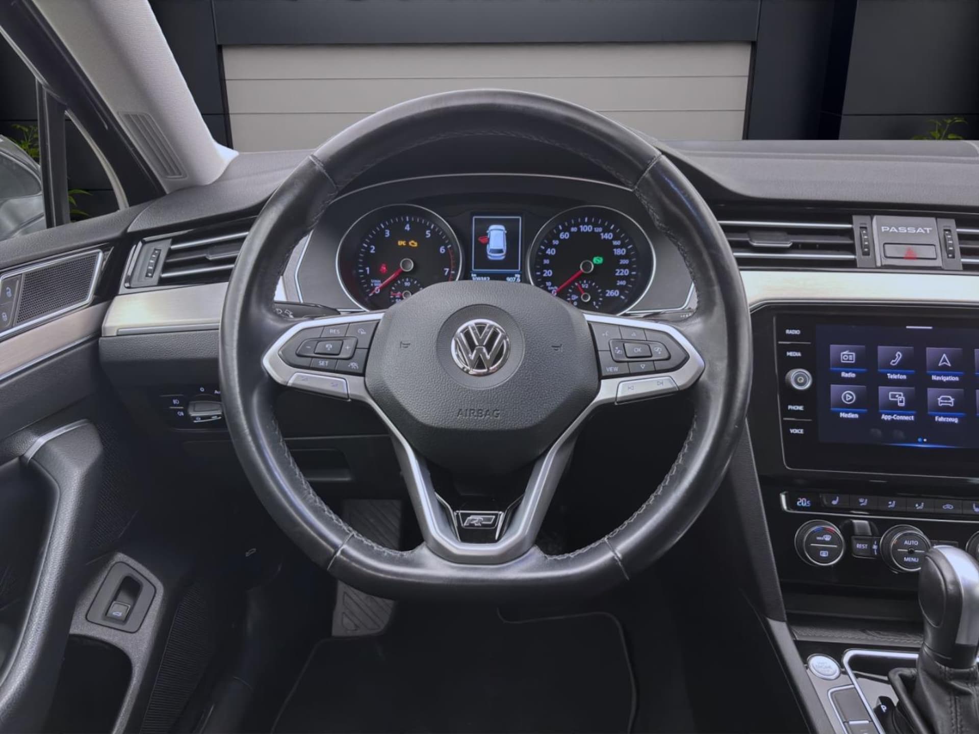 Volkswagen Passat Variant Elegance