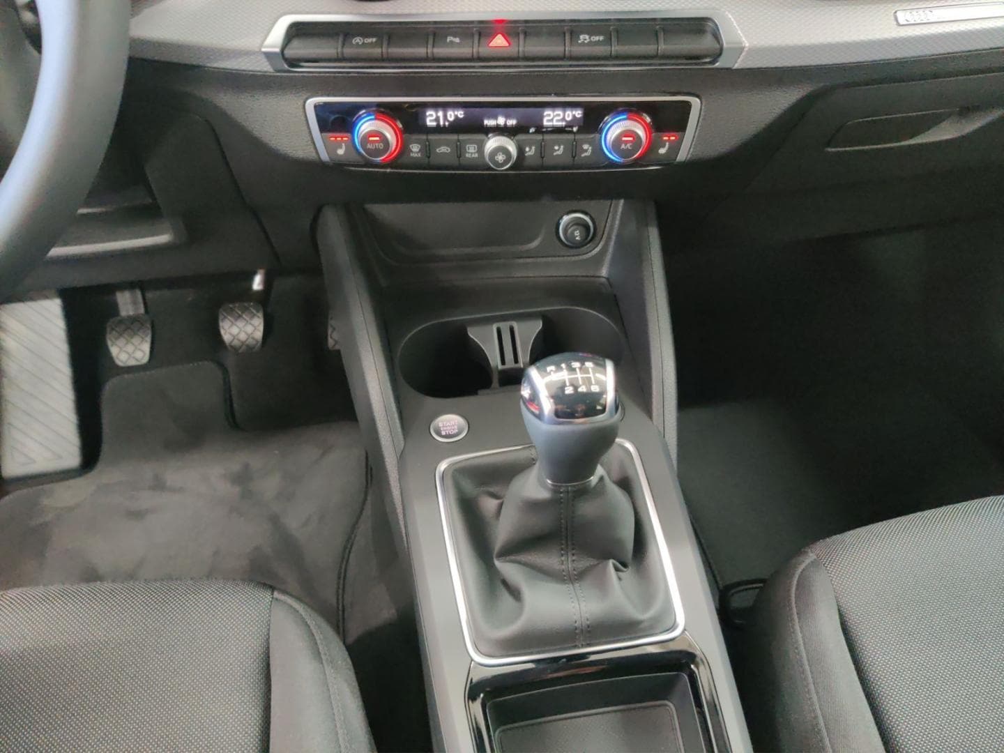 Bild über Audi Q2 advanced 30 TFSI Schaltgetriebe - für weitere Informationen kontaktieren Sie den Audi Partner