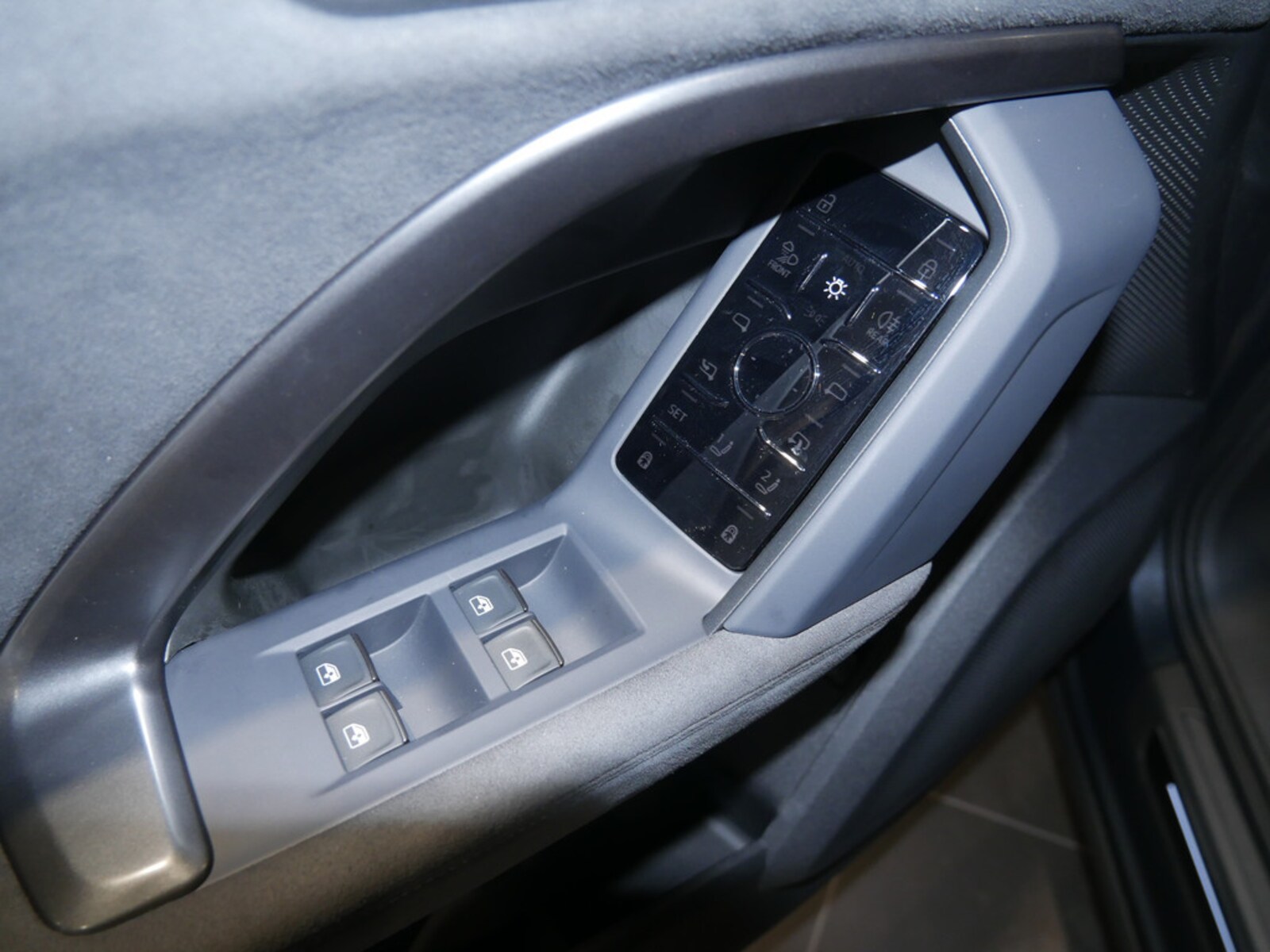 Audi SQ5 – Bild 10