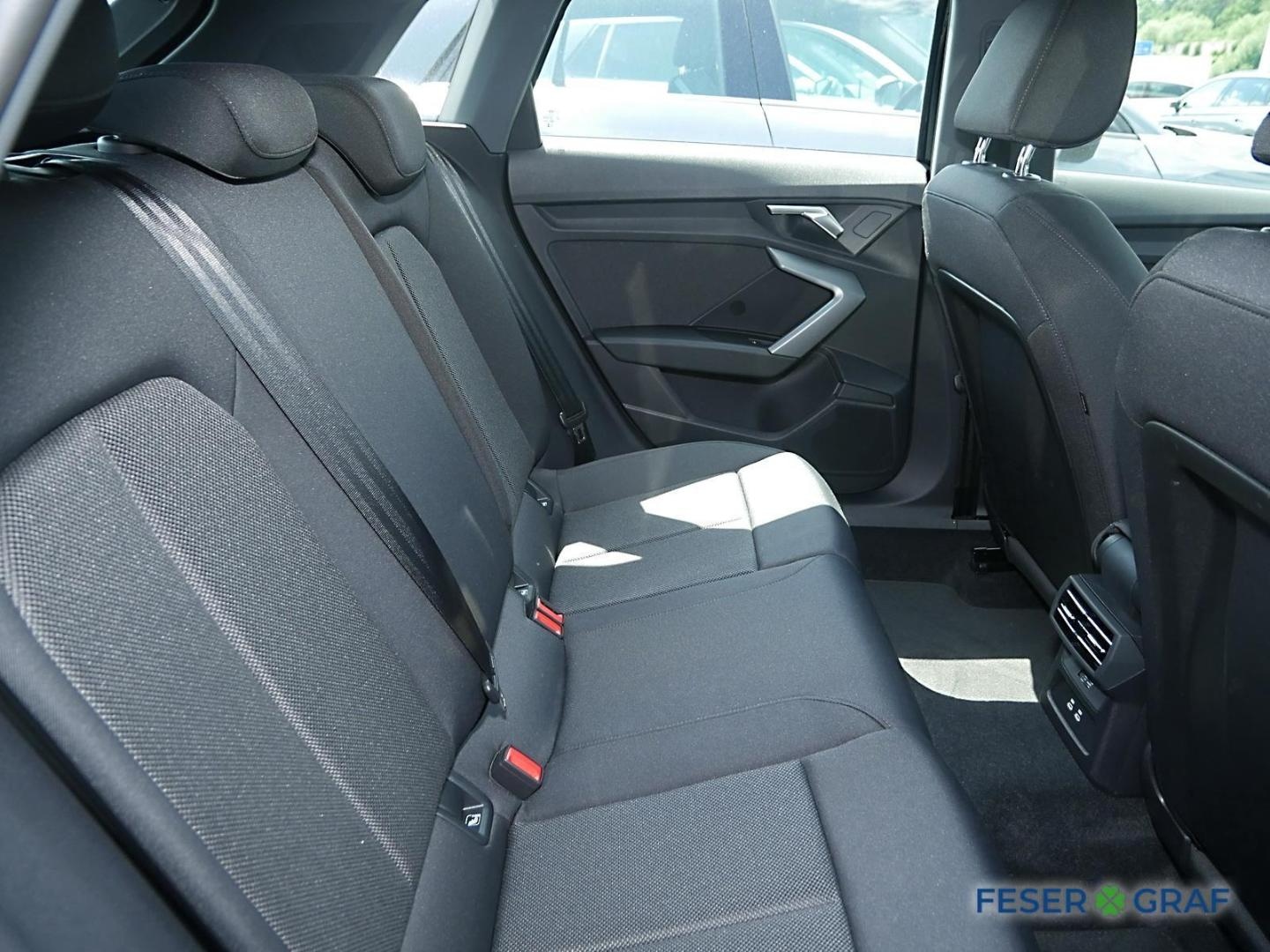 Bild über Audi A3 Sportback 30 TFSI S tronic - für weitere Informationen kontaktieren Sie den Audi Partner