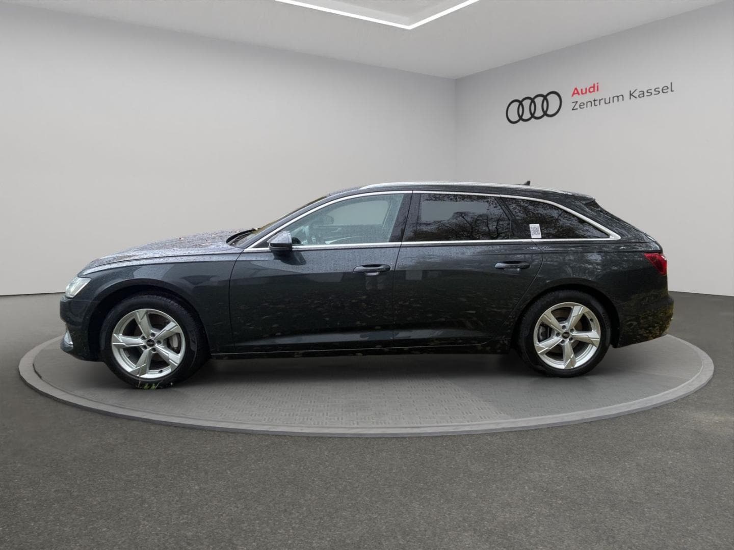 Bild über Audi A6 Avant advanced 45 TFSI S tronic - für weitere Informationen kontaktieren Sie den Audi Partner