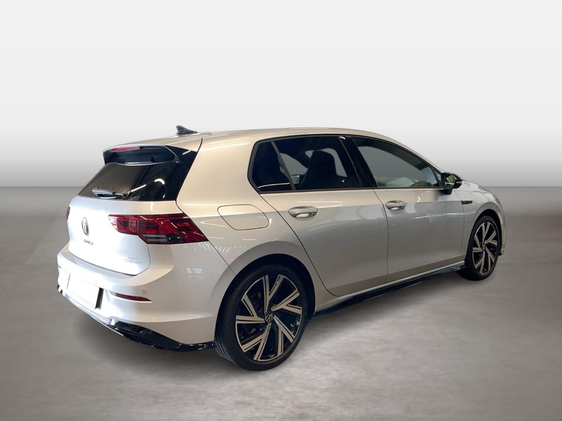 Volkswagen Golf R-Line