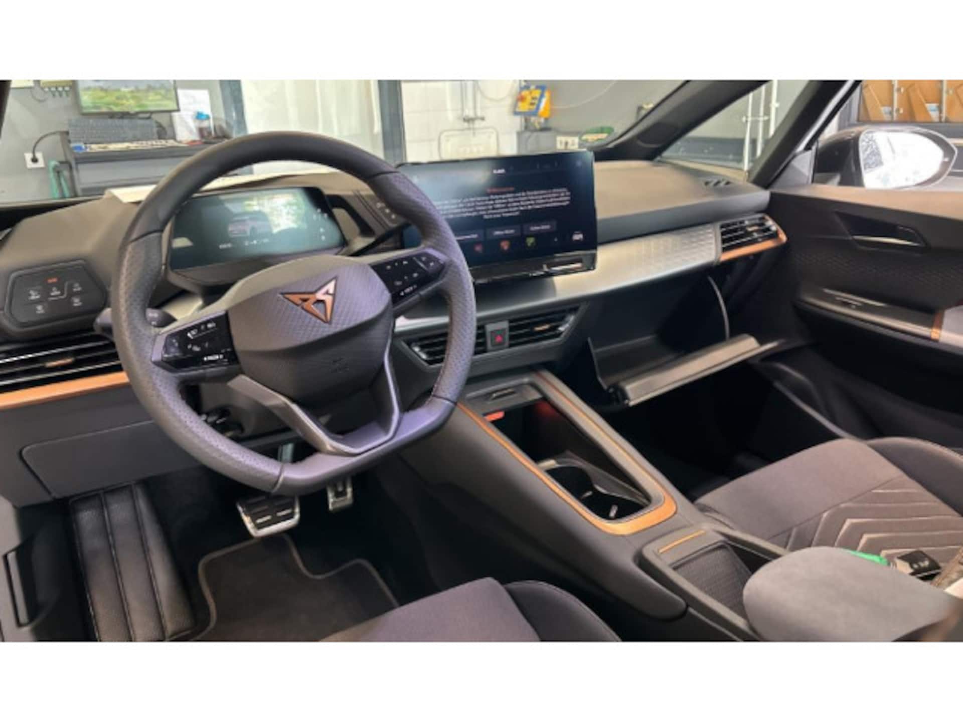 CUPRA Born
