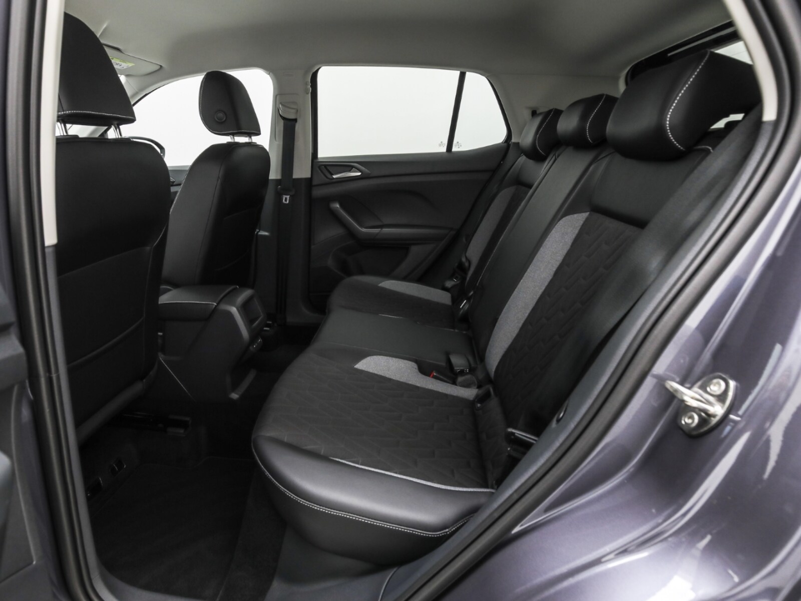 Volkswagen T-Cross – Bild 12