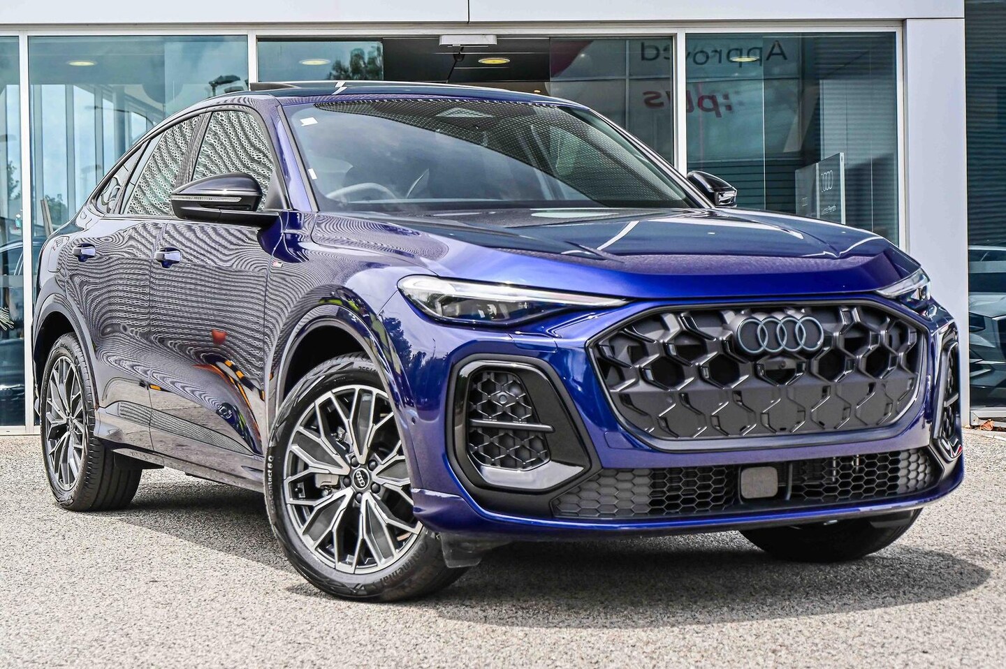 Image about Audi Q5 Sportback TDI quattro 150 kW sport
