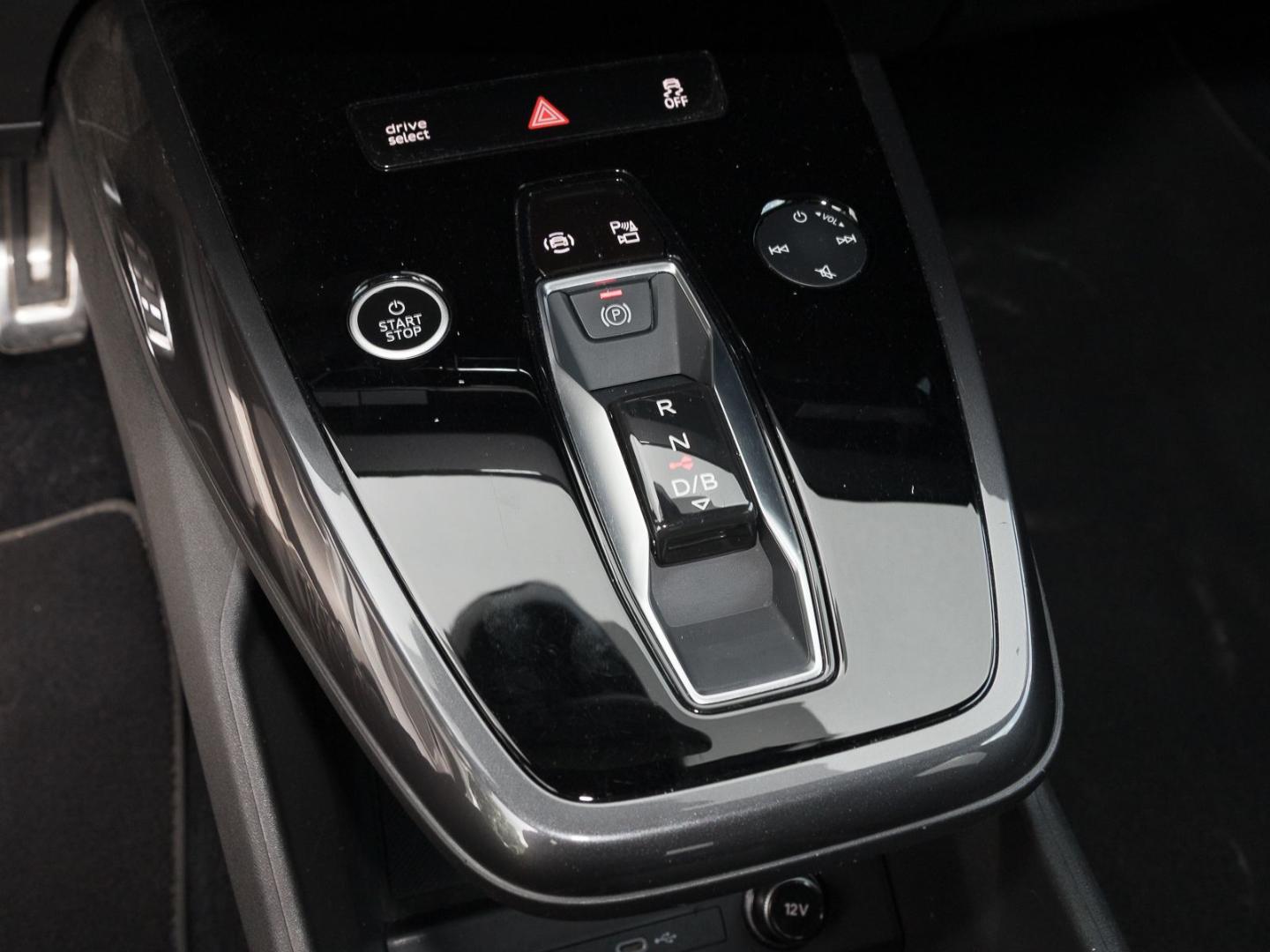 Image about Audi Q4 Sportback e-tron 35 e-tron