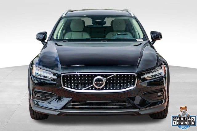 2026 Volvo V60 Cross Country