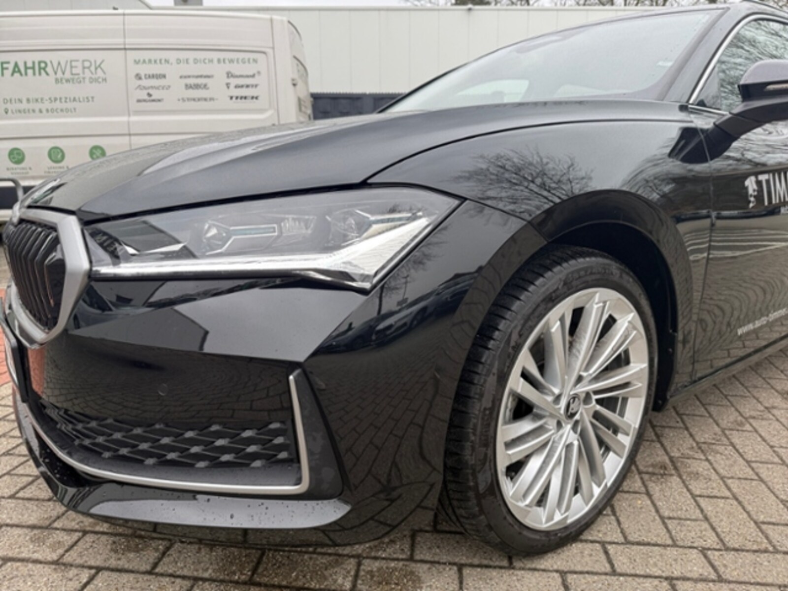Škoda Superb Combi – Bild 7