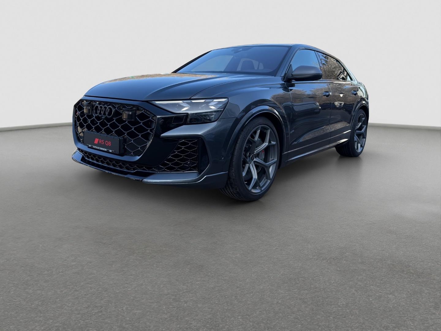 Bild über Audi RS Q8 SUV TFSI quattro 471 kW tiptronic - für weitere Informationen kontaktieren Sie den Audi Partner