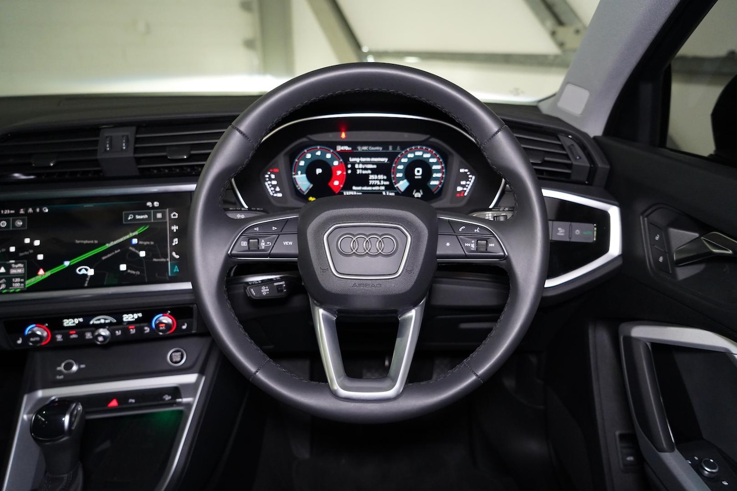 Image about Audi Q3 TFSI S tronic