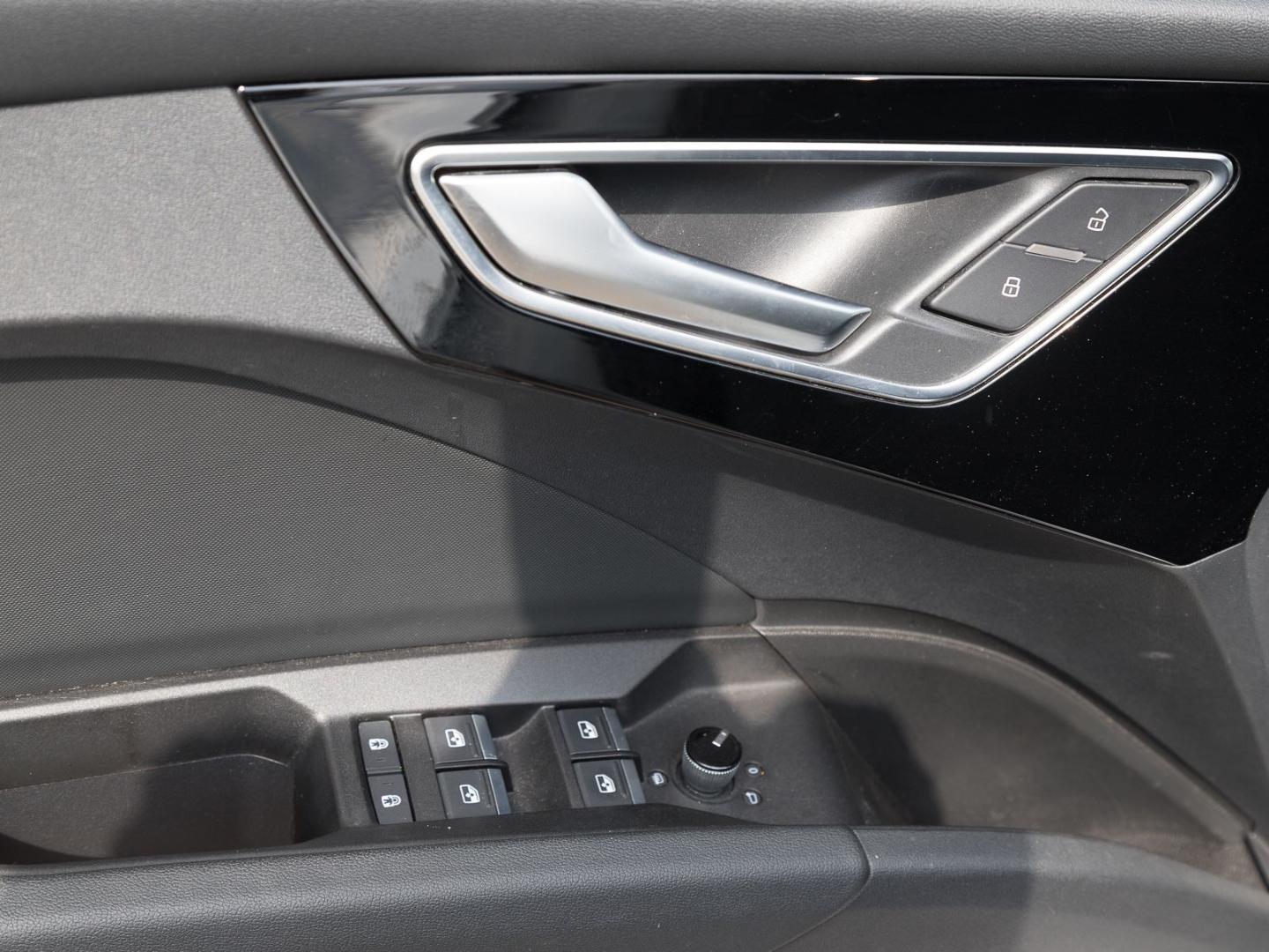 Image about Audi Q4 Sportback e-tron 35 e-tron