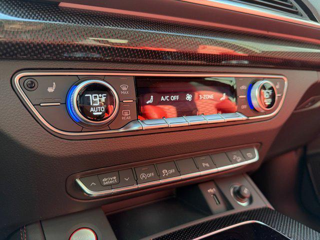 2025 Audi SQ5 Premium Plus - Photo 16