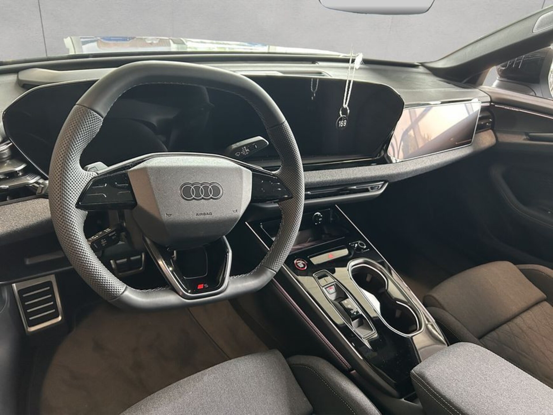 Audi A6 Limousine e-hybrid edition one