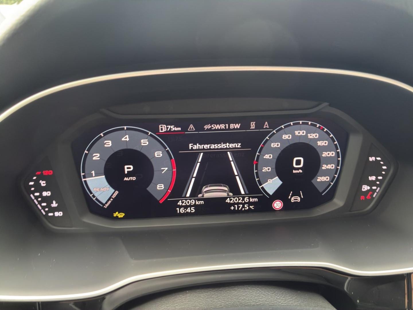 Bild über Audi Q3 Sportback S line 35 TFSI S tronic - für weitere Informationen kontaktieren Sie den Audi Partner