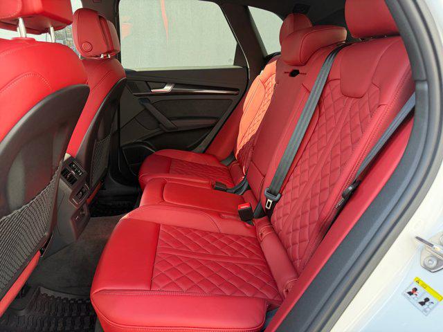 2025 Audi SQ5 Premium Plus - Photo 17