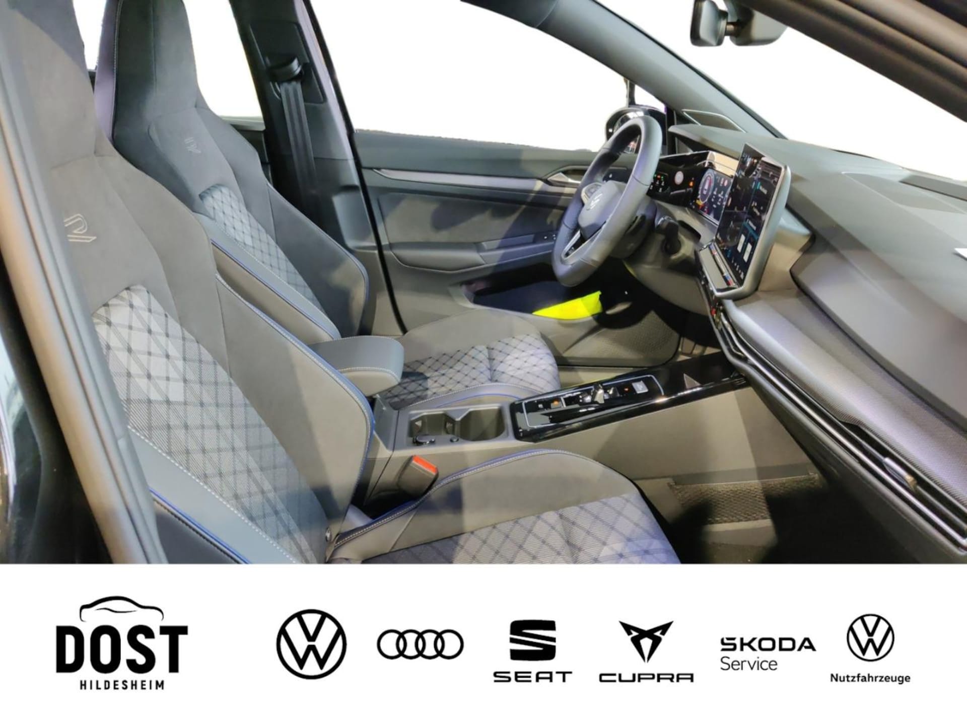 Volkswagen Golf Variant R-Line