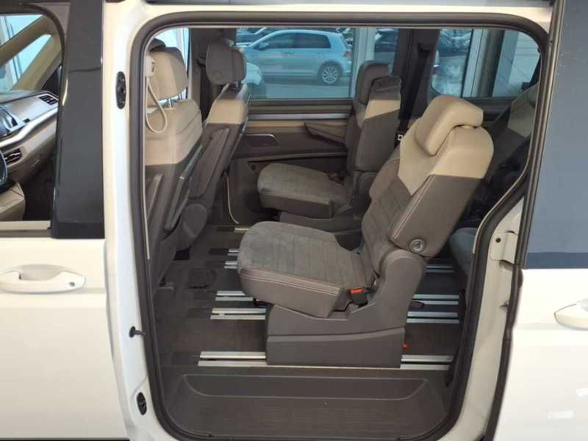 Volkswagen Multivan Life