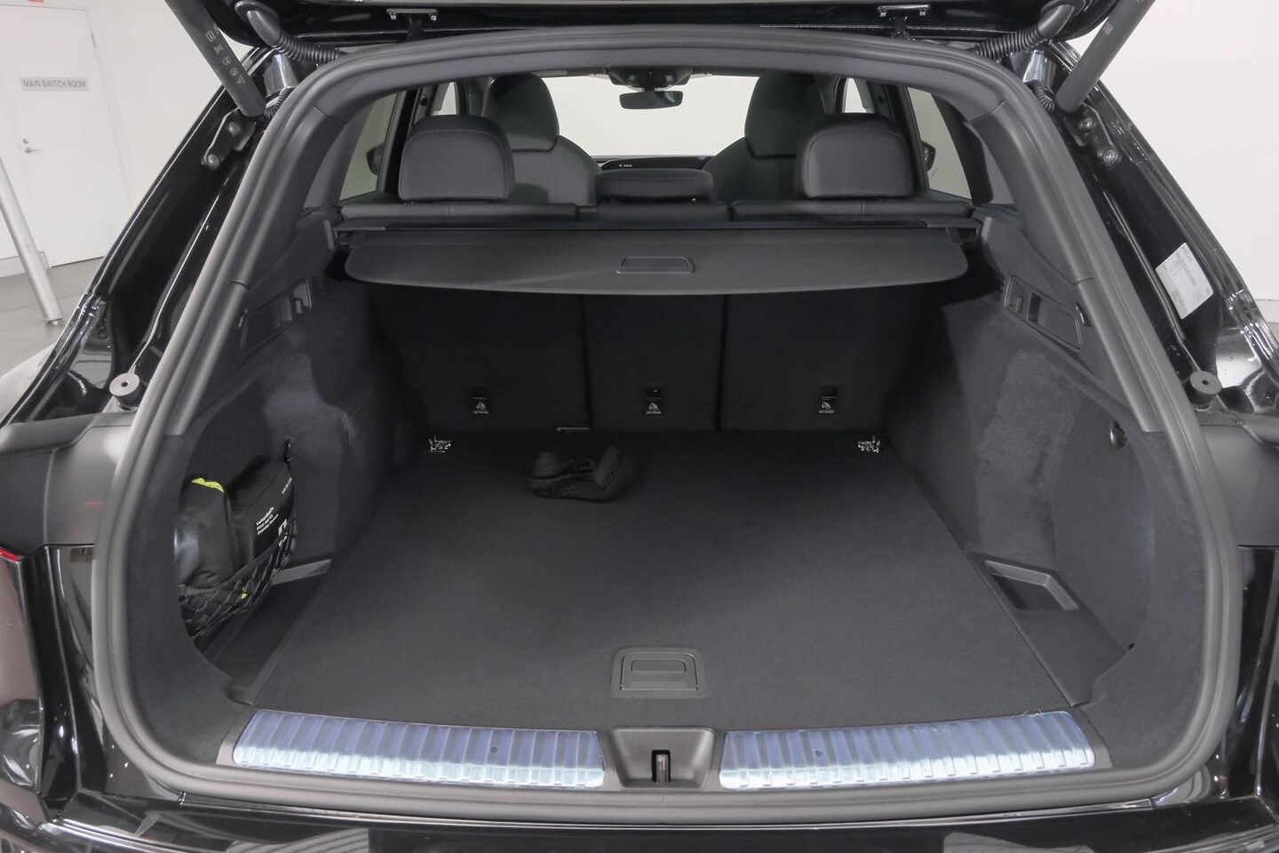 Image about Audi Q5 SUV TFSI quattro 200 kW sport