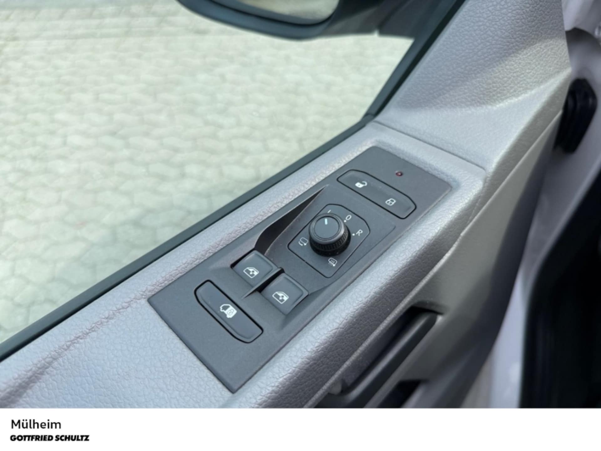 Volkswagen T6.1 Transporter Kasten kurzer Radstand