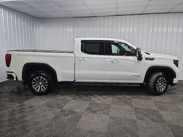 2023 GMC Sierra