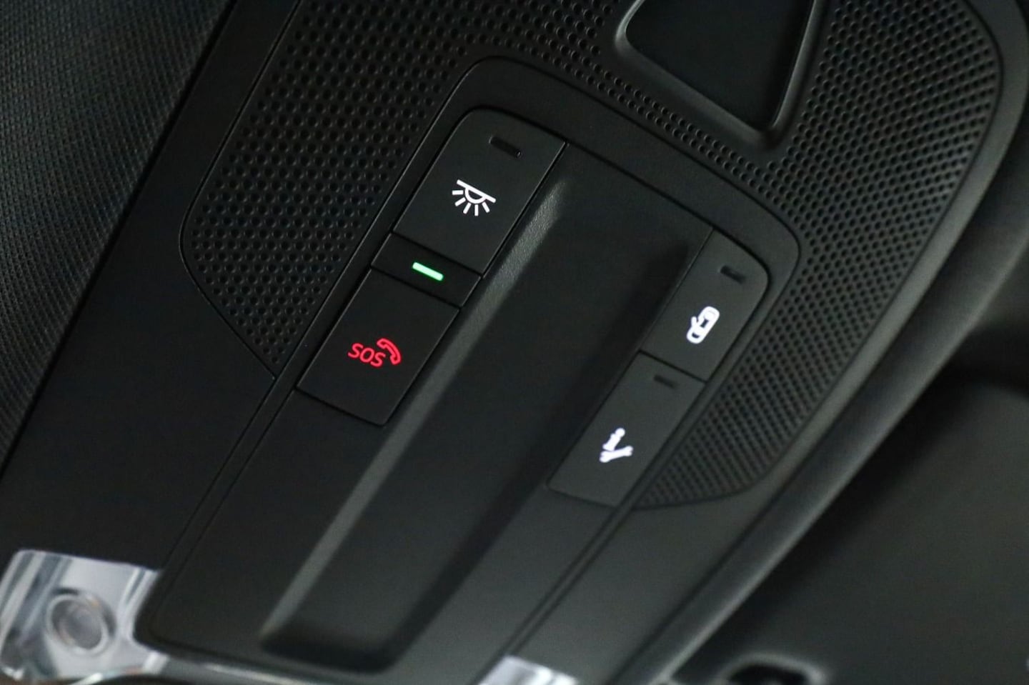 Bild über Audi S3 Sportback TFSI quattro S tronic - für weitere Informationen kontaktieren Sie den Audi Partner