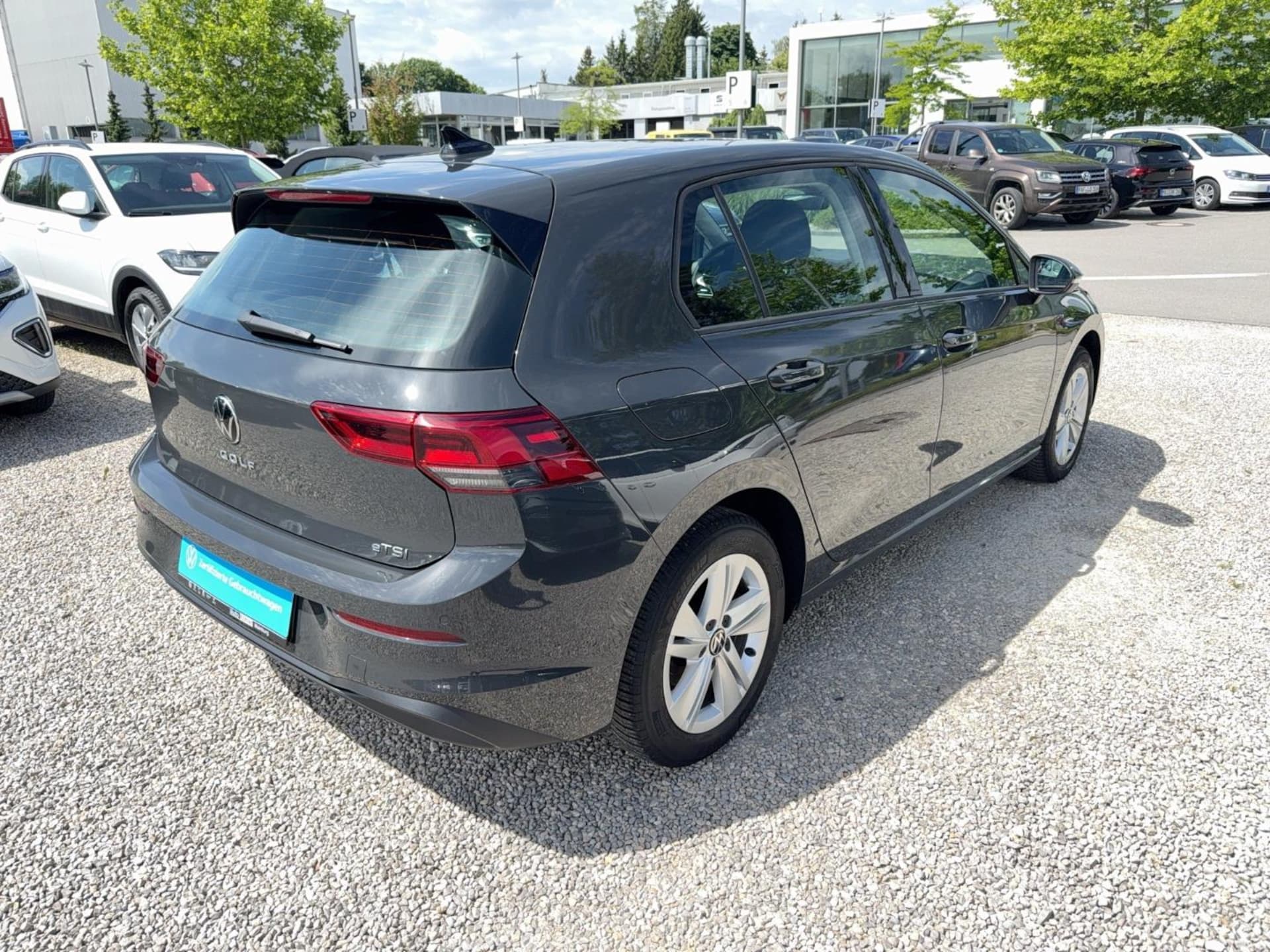 Volkswagen Golf Life