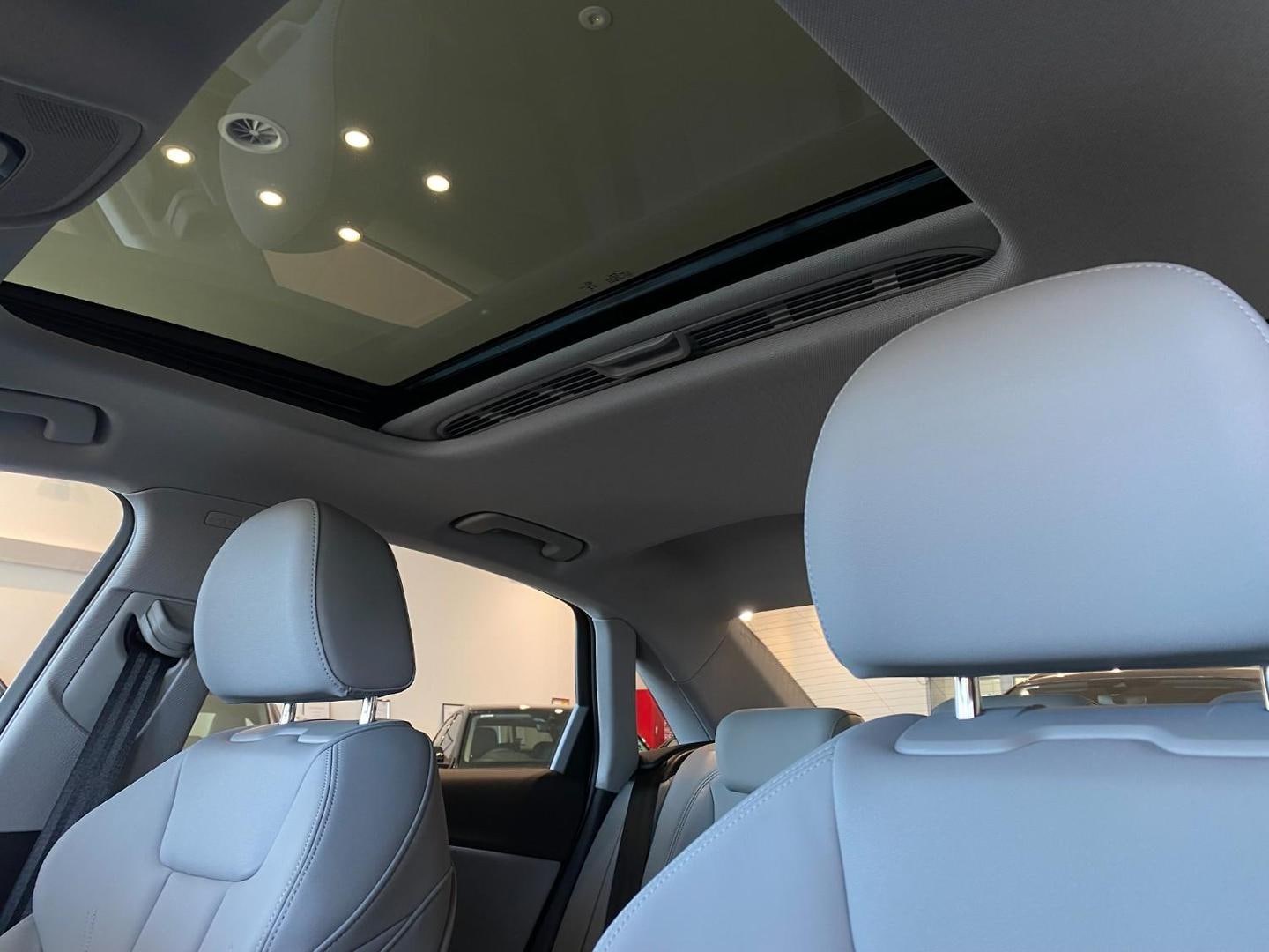 Image about Audi A4 Sedan S line 35 TFSI S tronic
