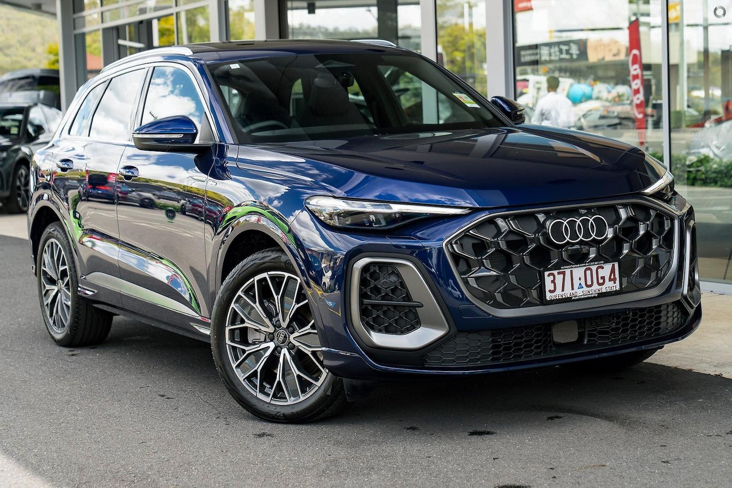 Image about Audi Q5 SUV TDI quattro 150 kW sport