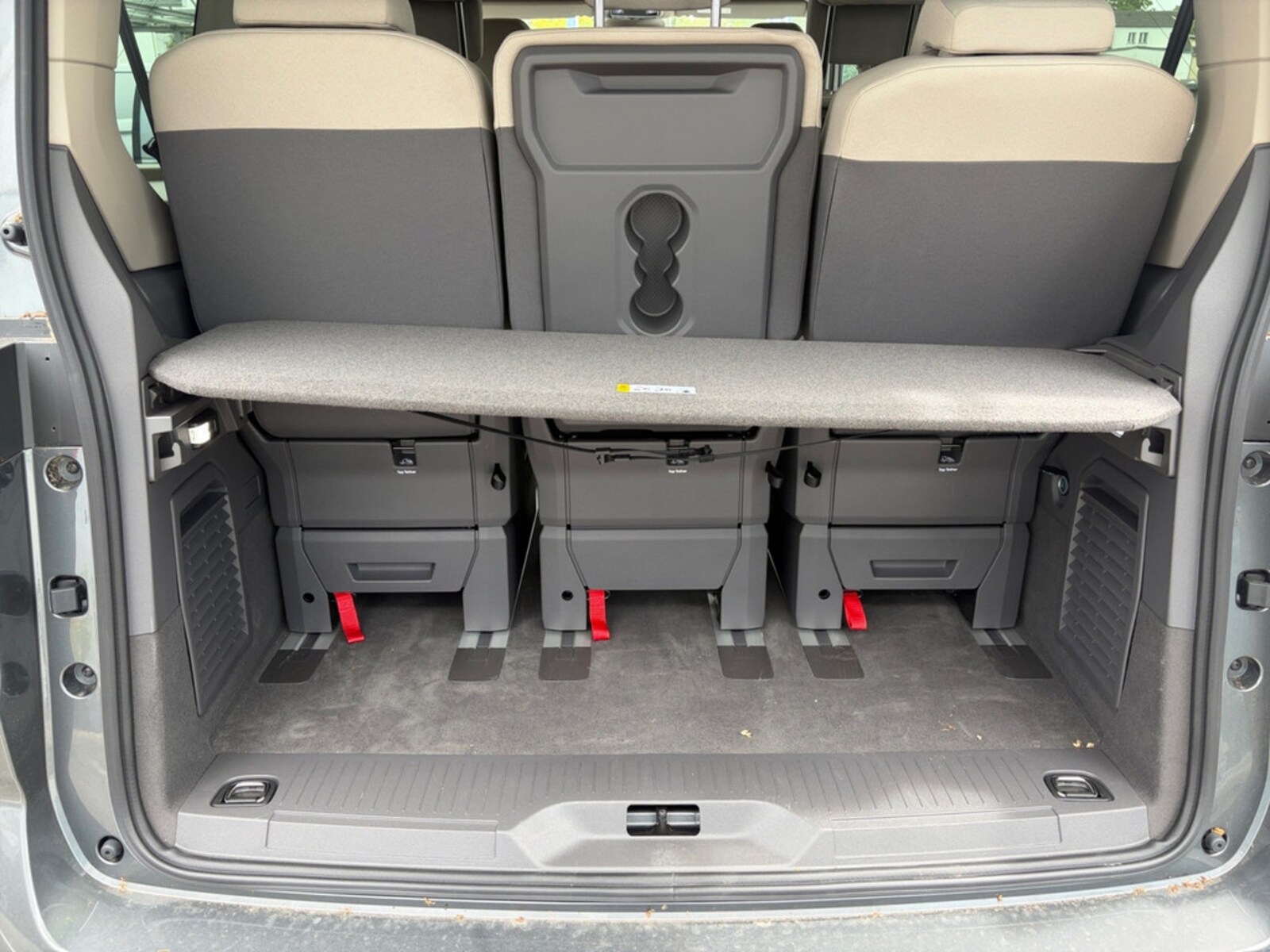 Volkswagen Multivan – Bild 17